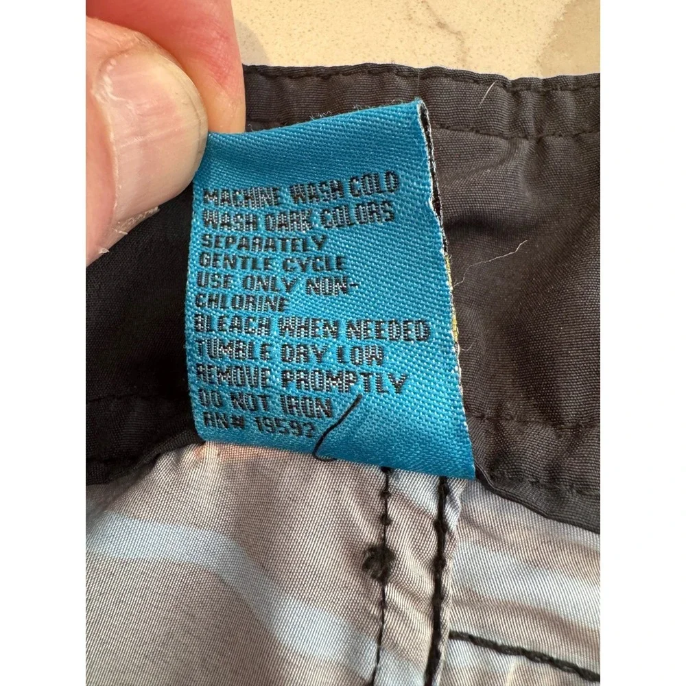 Castaways Mens Board Shorts Size XL 36 Blue Red Striped Swim Trunks Cargo Pocket